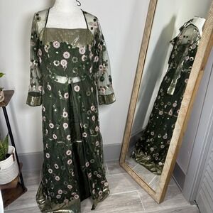 Dori Design Studio Women XXL Green Embroidered Anarkali Suit 2 Piece Tunic Skirt